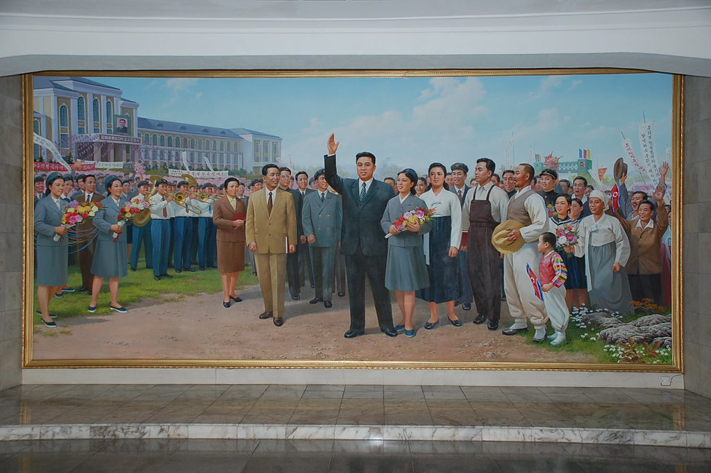 Dipinto di Kim Il-sung, presente nell'università a lui intitolata